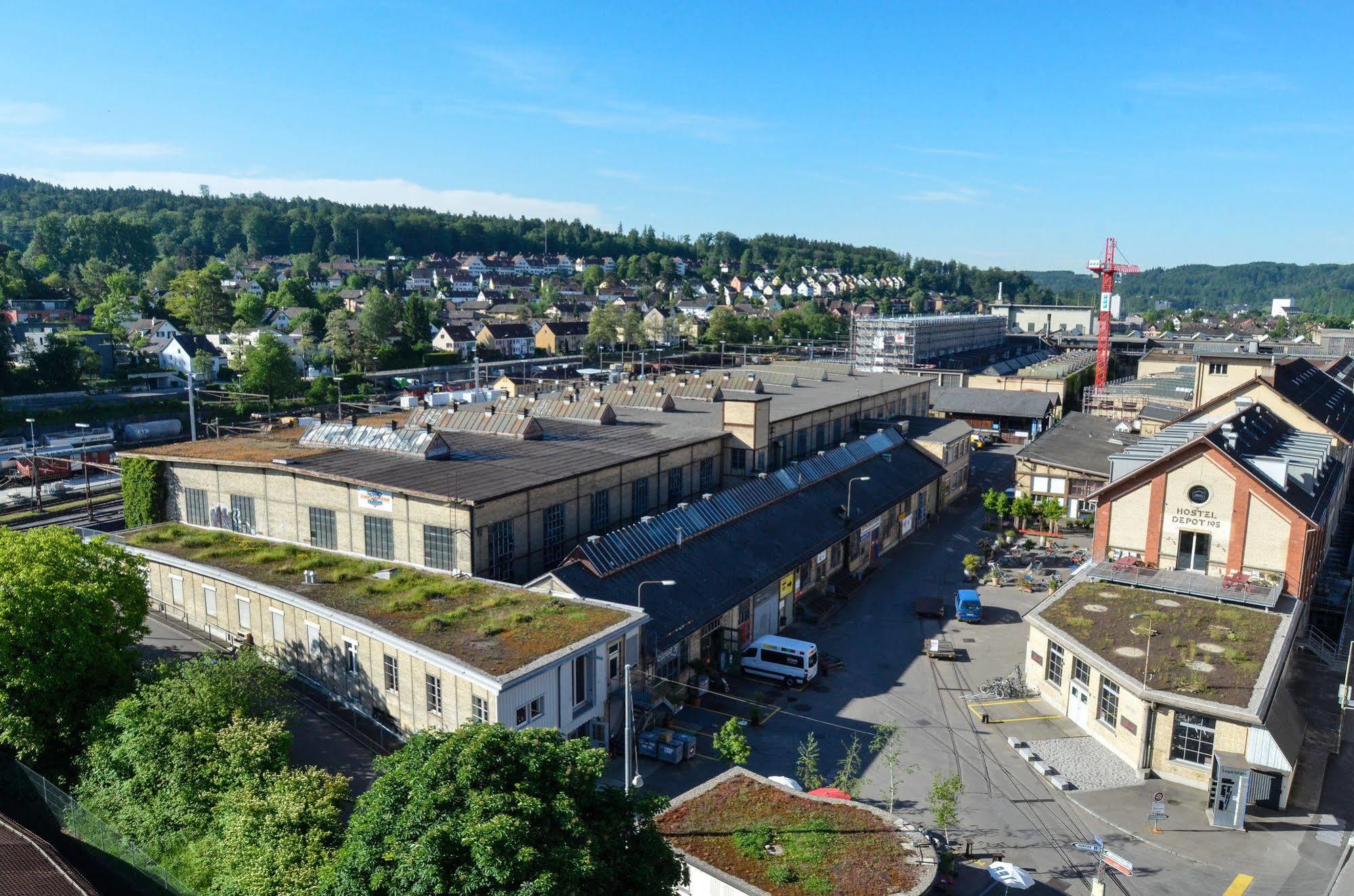 Depot 195 - Hostel Winterthur Exterior photo